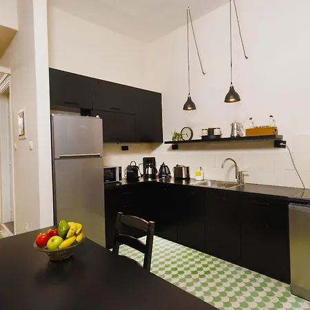 Selanik Home